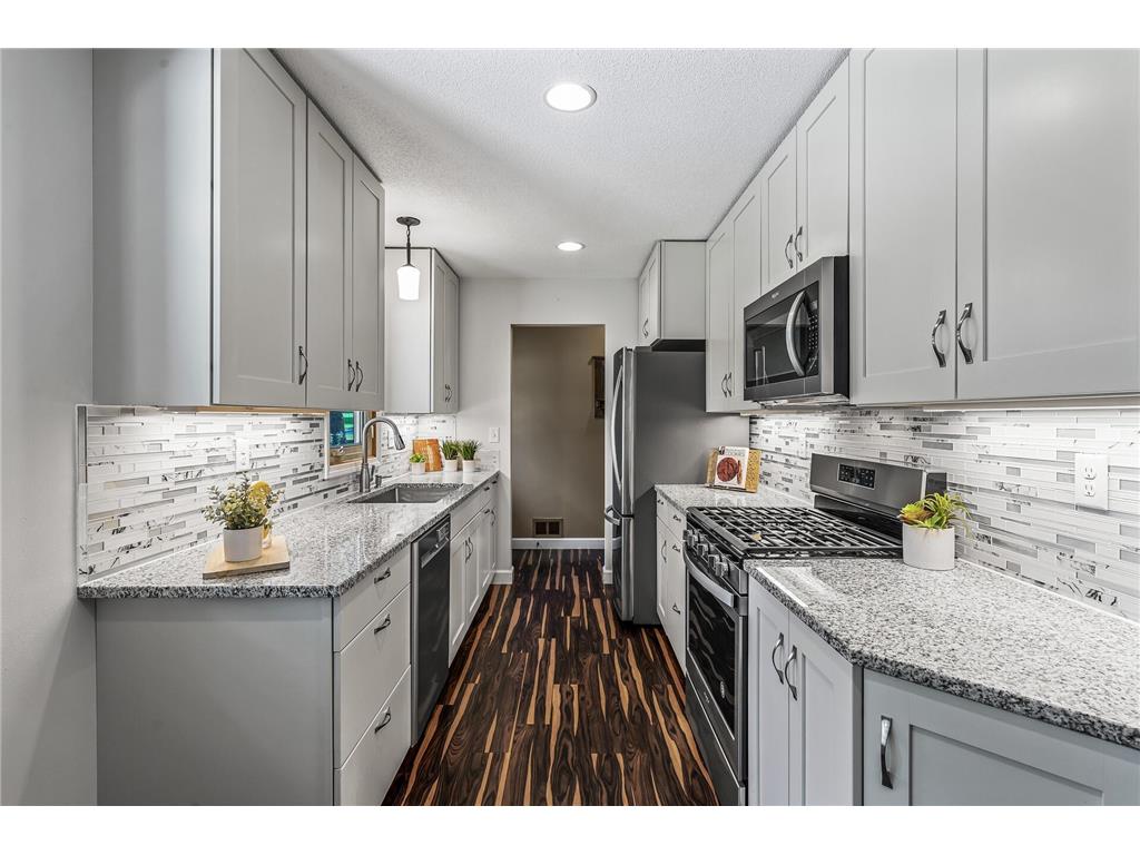 6076 Birch Road Credit River Twp MN 55372 6586738 image1