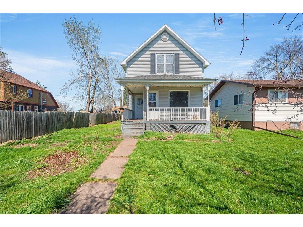 608 16th Avenue W Ashland WI 54806 6527484 image1