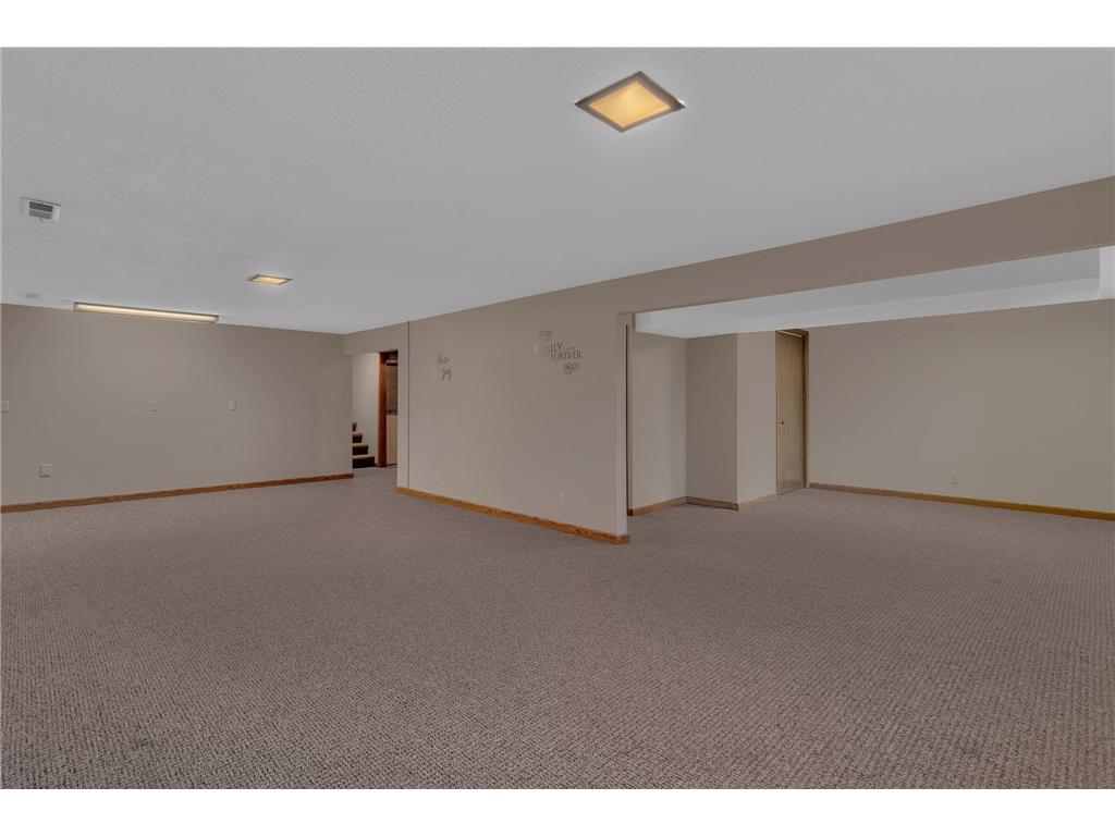 608 26th Avenue SW Willmar MN 56201 7082554 image28