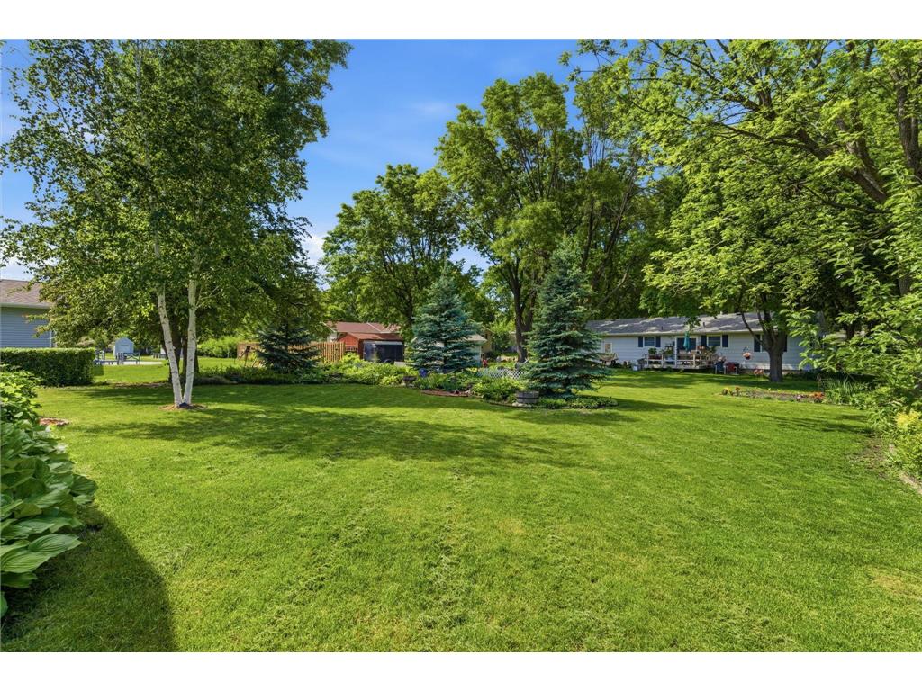 608 26th Avenue SW Willmar MN 56201 7082554 image4
