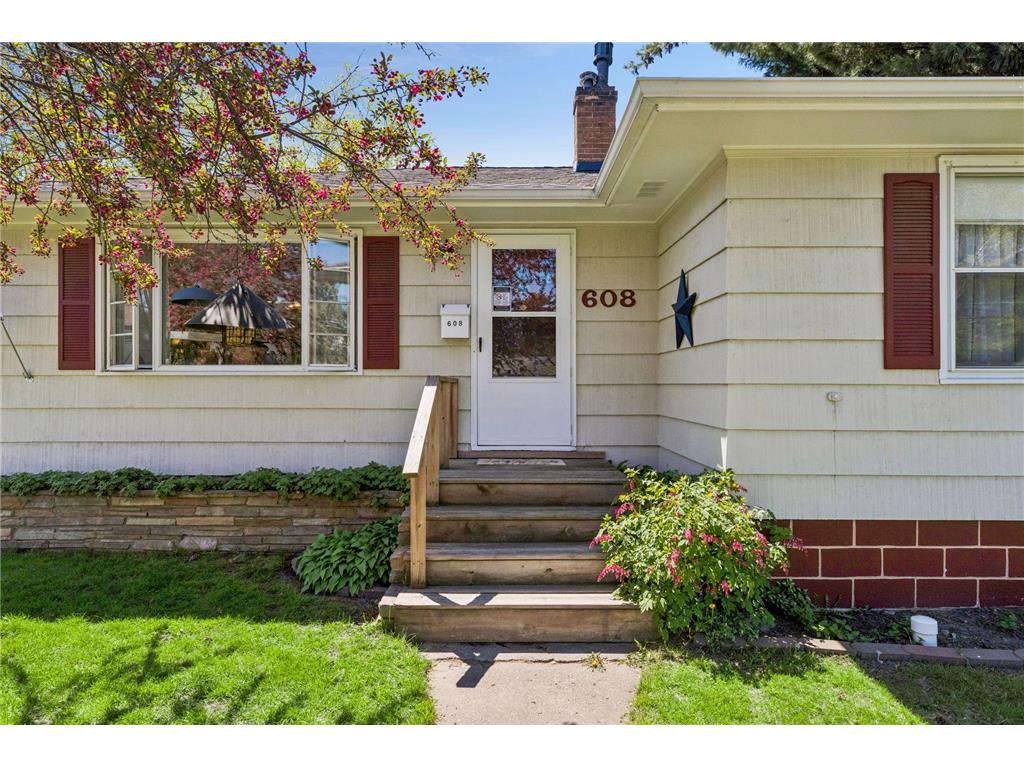 608 2nd Avenue SW Forest Lake MN 55025 7065466 image2