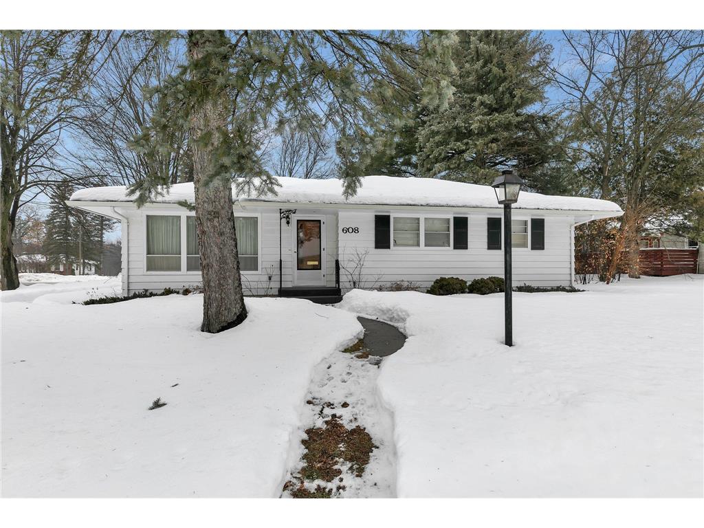 608 3rd Street N Princeton MN 55371 6325350 image1