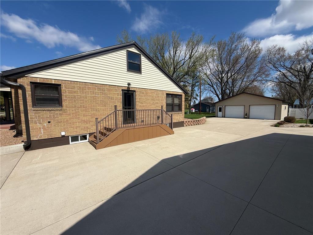 608 4th Street W Morgan MN 56266 7065285 image5