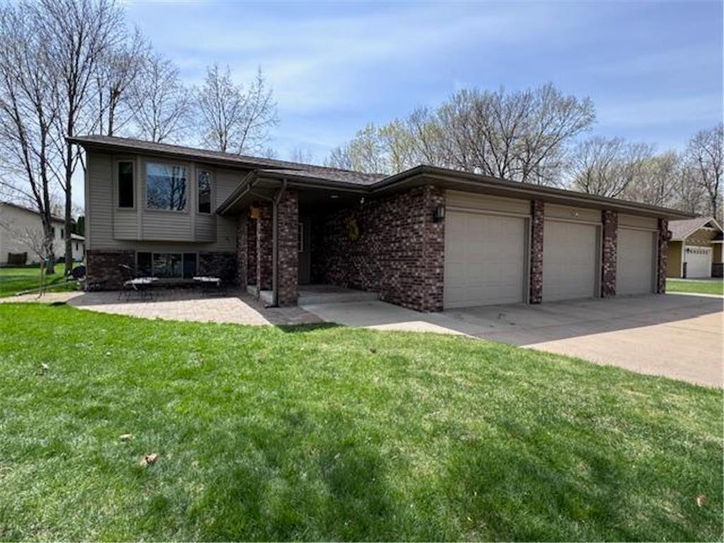 608 7th Street NE New Prague MN 56071 6505665 image1