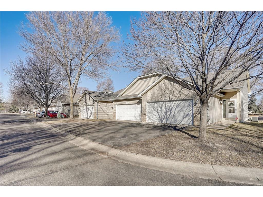 608 85th Avenue NW Coon Rapids MN 55433 6497361 image1