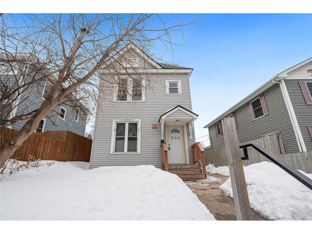 608 Case Avenue E Saint Paul MN 55130 6341115 image1