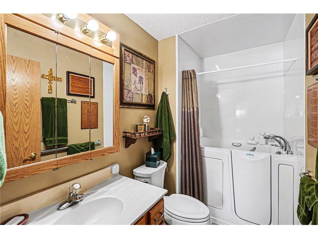 608 Cherrywood Court Red Wing MN 55066 7081505 image23