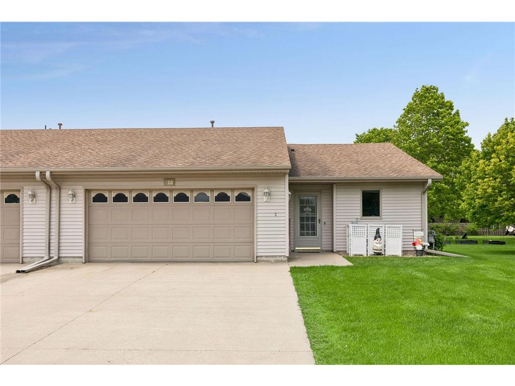 608 E Welco Drive Montgomery MN 56069 7076845 image1