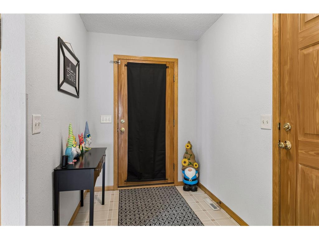 608 E Welco Drive Montgomery MN 56069 7076845 image2