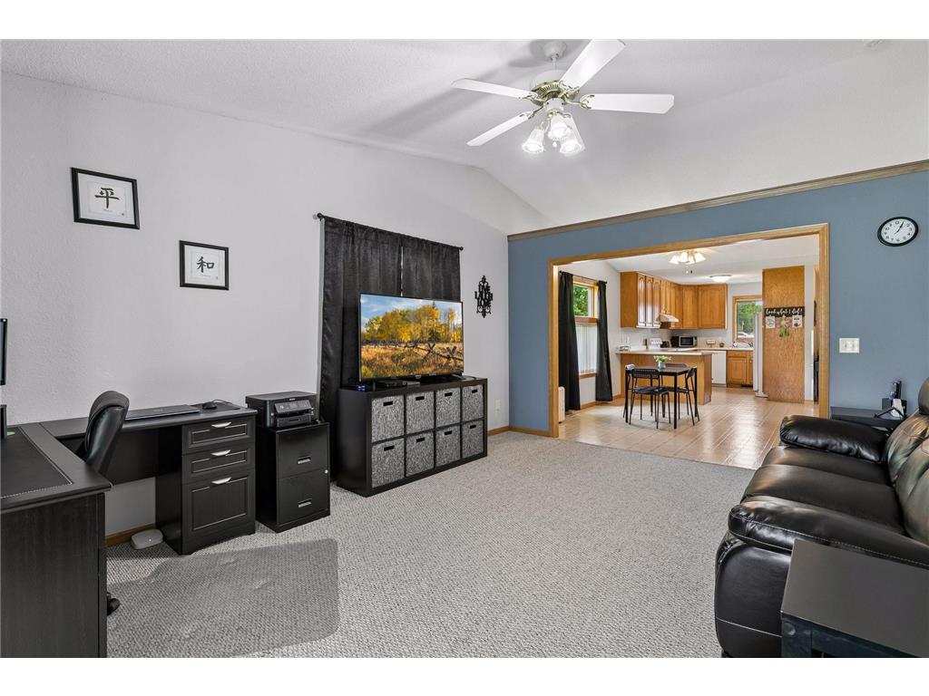 608 E Welco Drive Montgomery MN 56069 7076845 image24