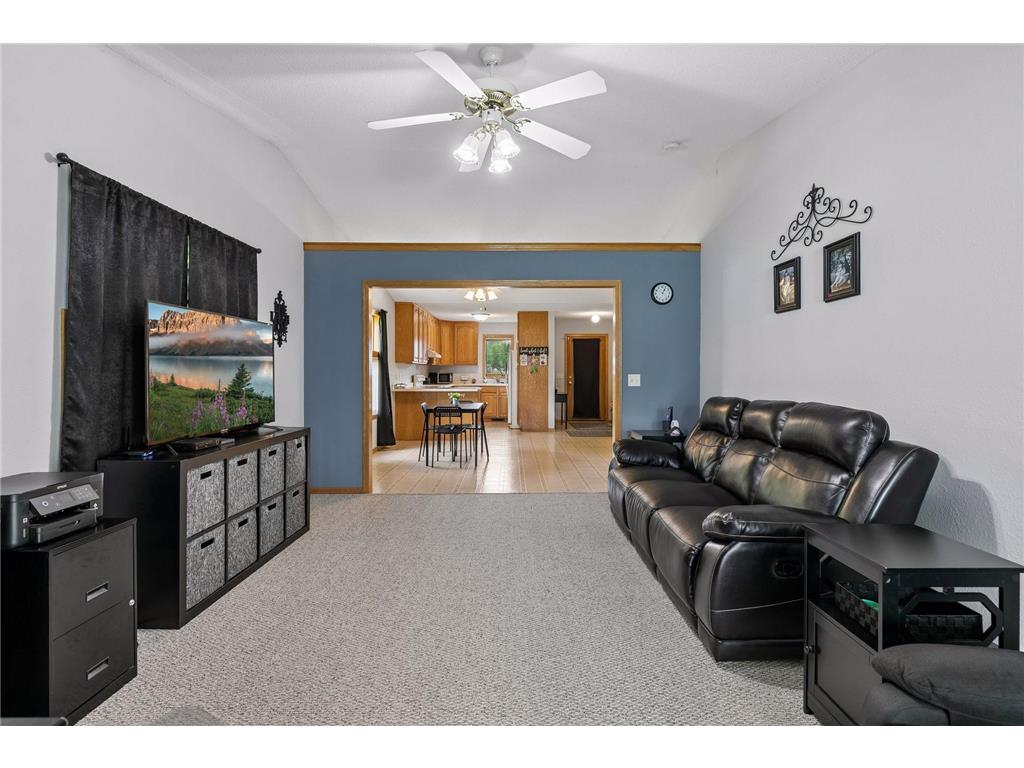 608 E Welco Drive Montgomery MN 56069 7076845 image25