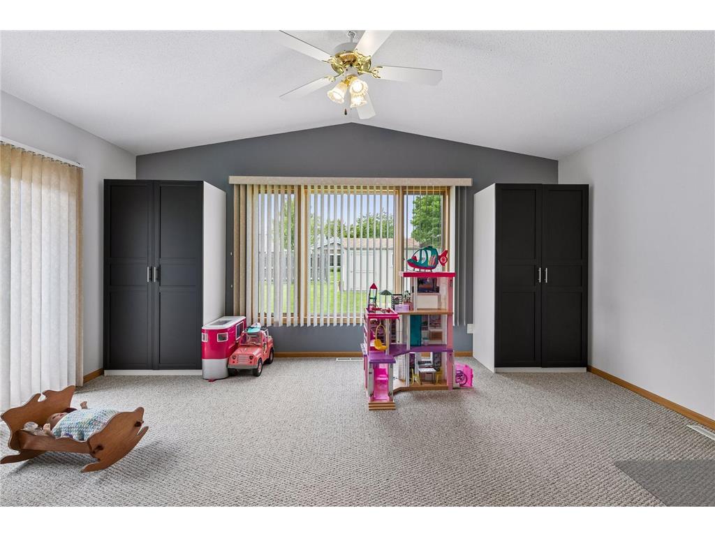 608 E Welco Drive Montgomery MN 56069 7076845 image26