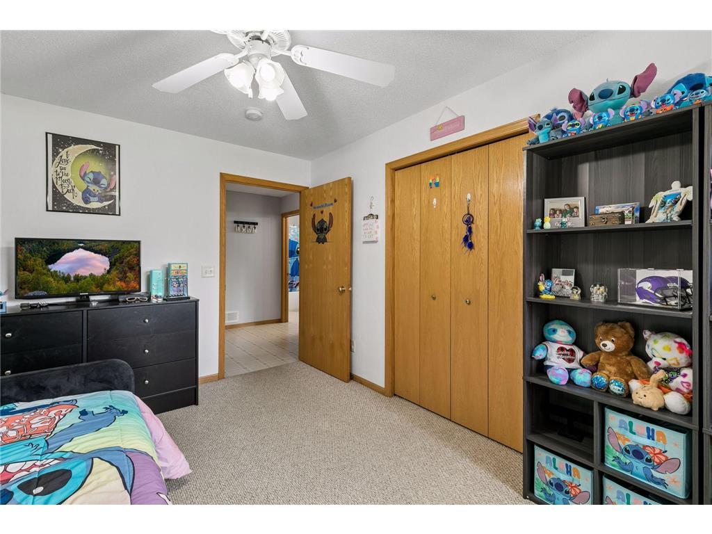 608 E Welco Drive Montgomery MN 56069 7076845 image31