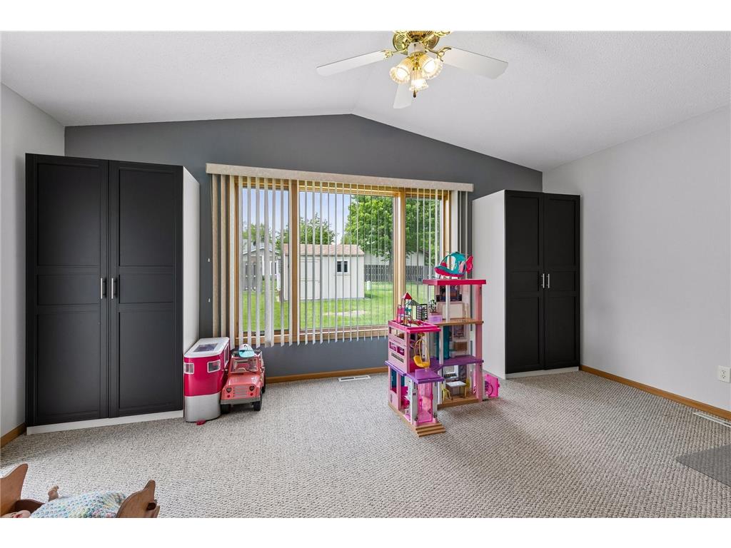 608 E Welco Drive Montgomery MN 56069 7076845 image6