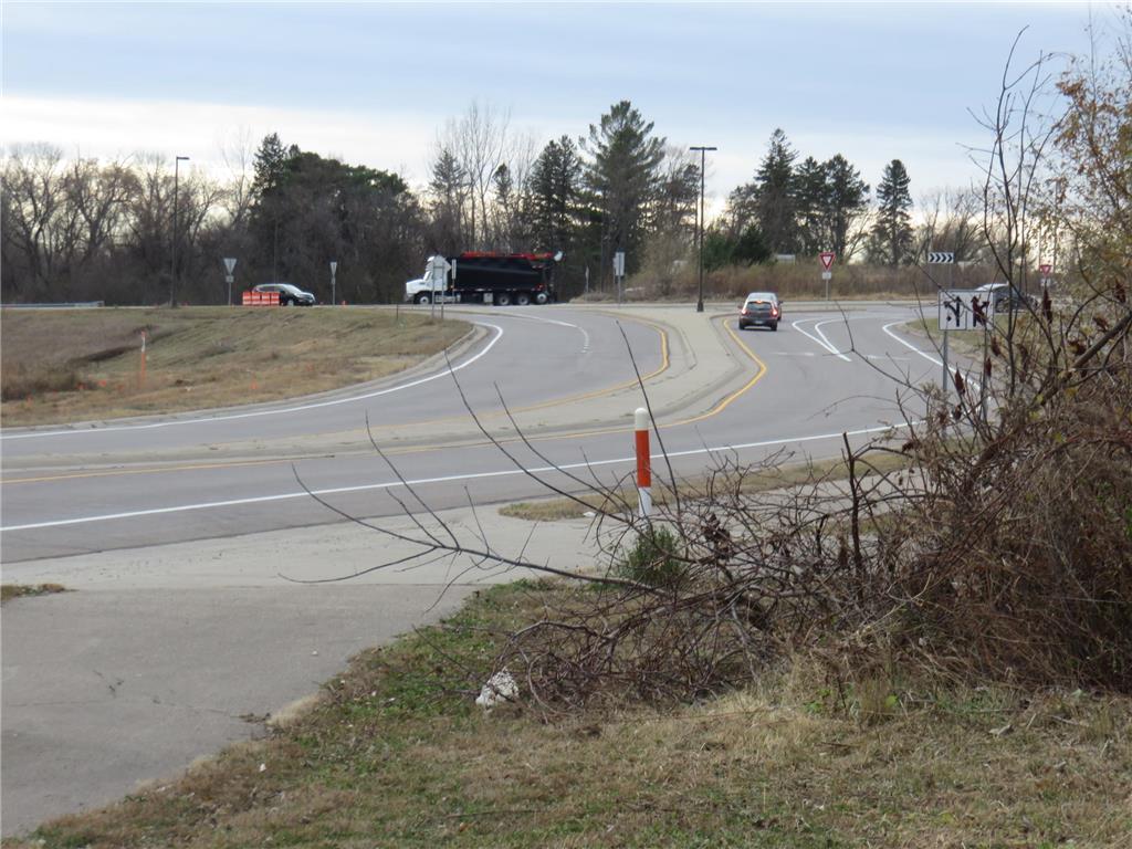 608 Flying Cloud Drive Chanhassen MN 55318 6818984 image5