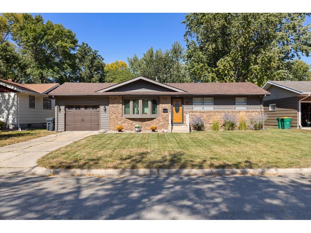 608 Kathryn Avenue Marshall MN 56258 6611631 image1