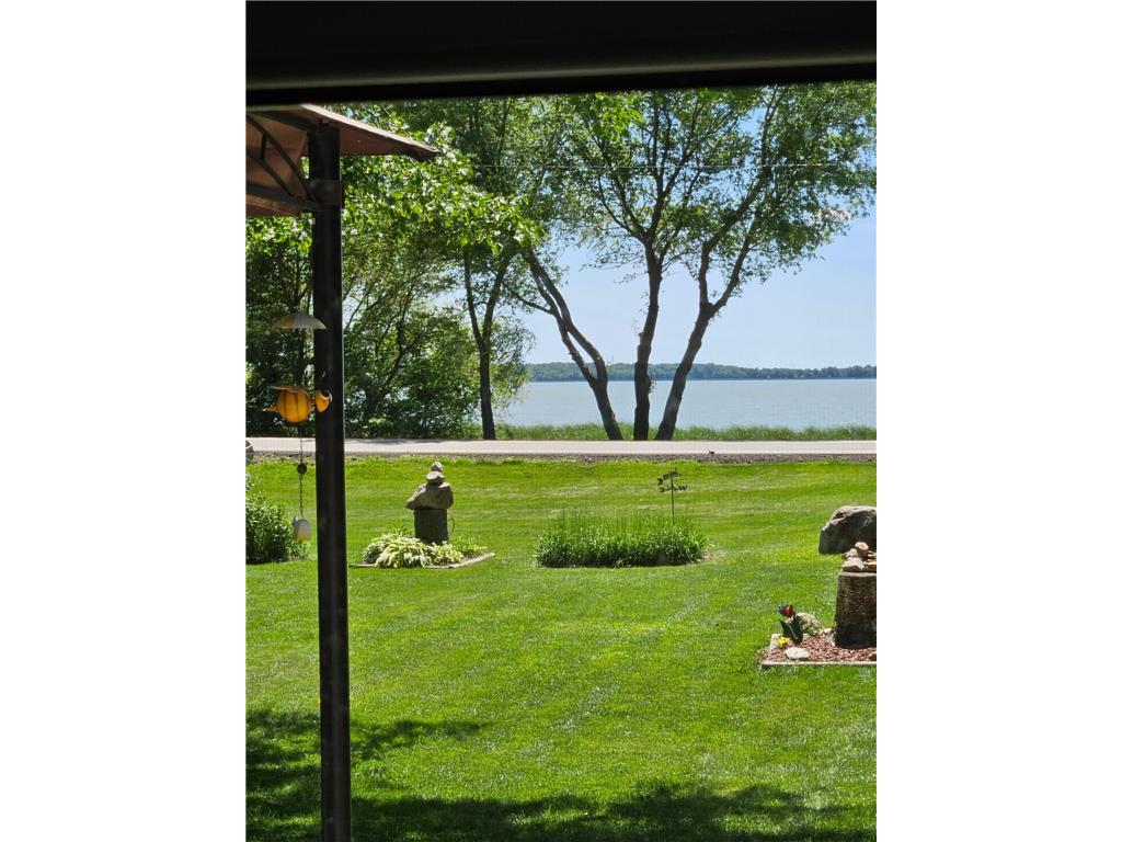 608 Lakeshore Drive Freeborn MN 56032 - Freeborn 7004208 image2