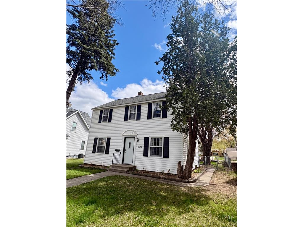 608 N 6th Street Montevideo MN 56265 7060745 image34