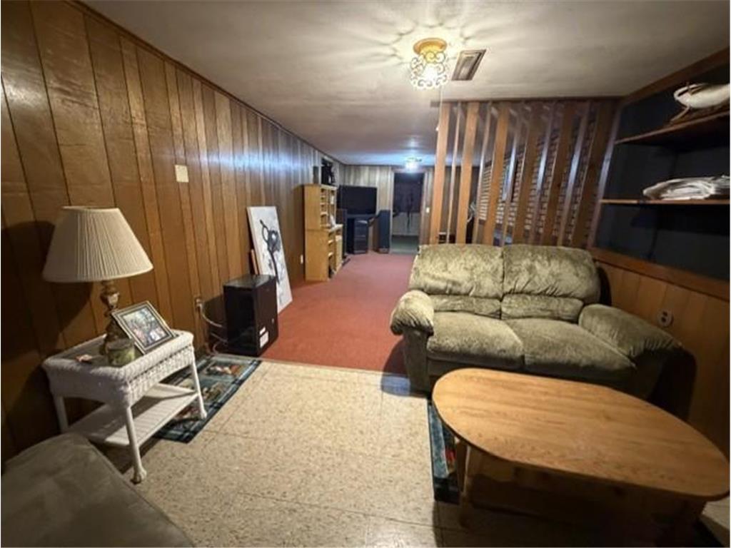 608 S Donnelly Avenue Litchfield MN 55355 7067918 image20