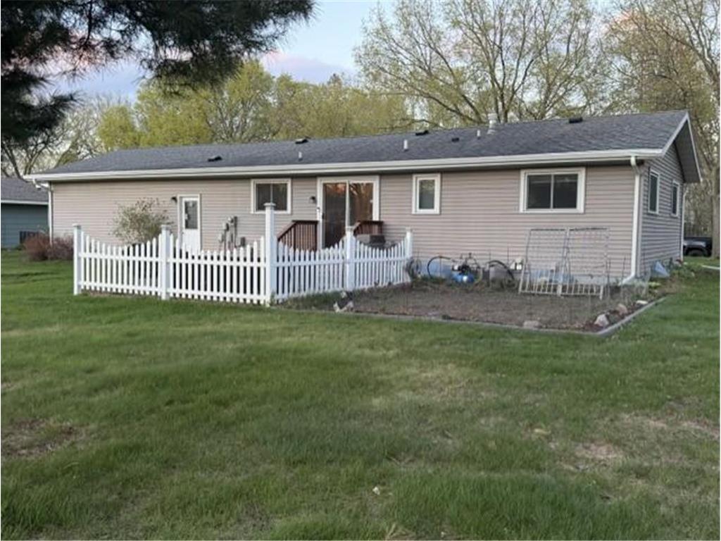 608 S Donnelly Avenue Litchfield MN 55355 7067918 image26
