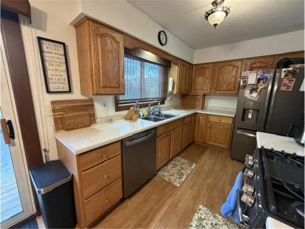 608 S Donnelly Avenue Litchfield MN 55355 7067918 image3