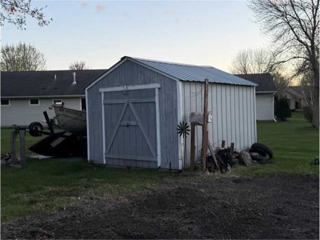 608 S Donnelly Avenue Litchfield MN 55355 7067918 image31