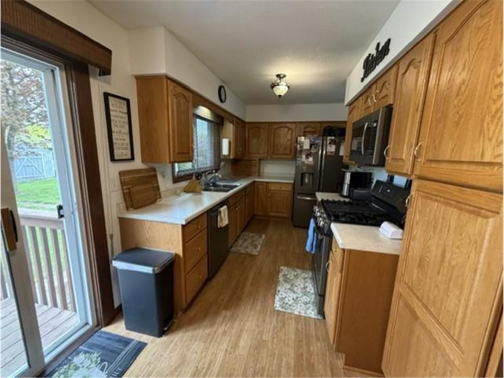 608 S Donnelly Avenue Litchfield MN 55355 7067918 image4