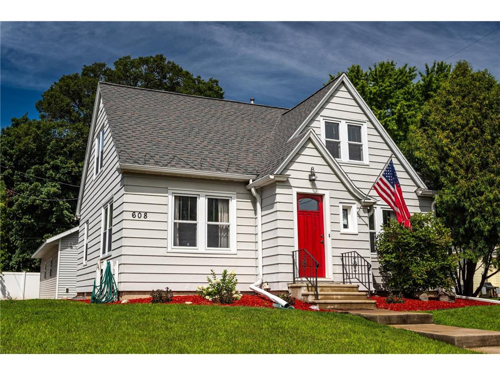 608 S Oak Street La Crescent Twp MN 55947 6395437 image1