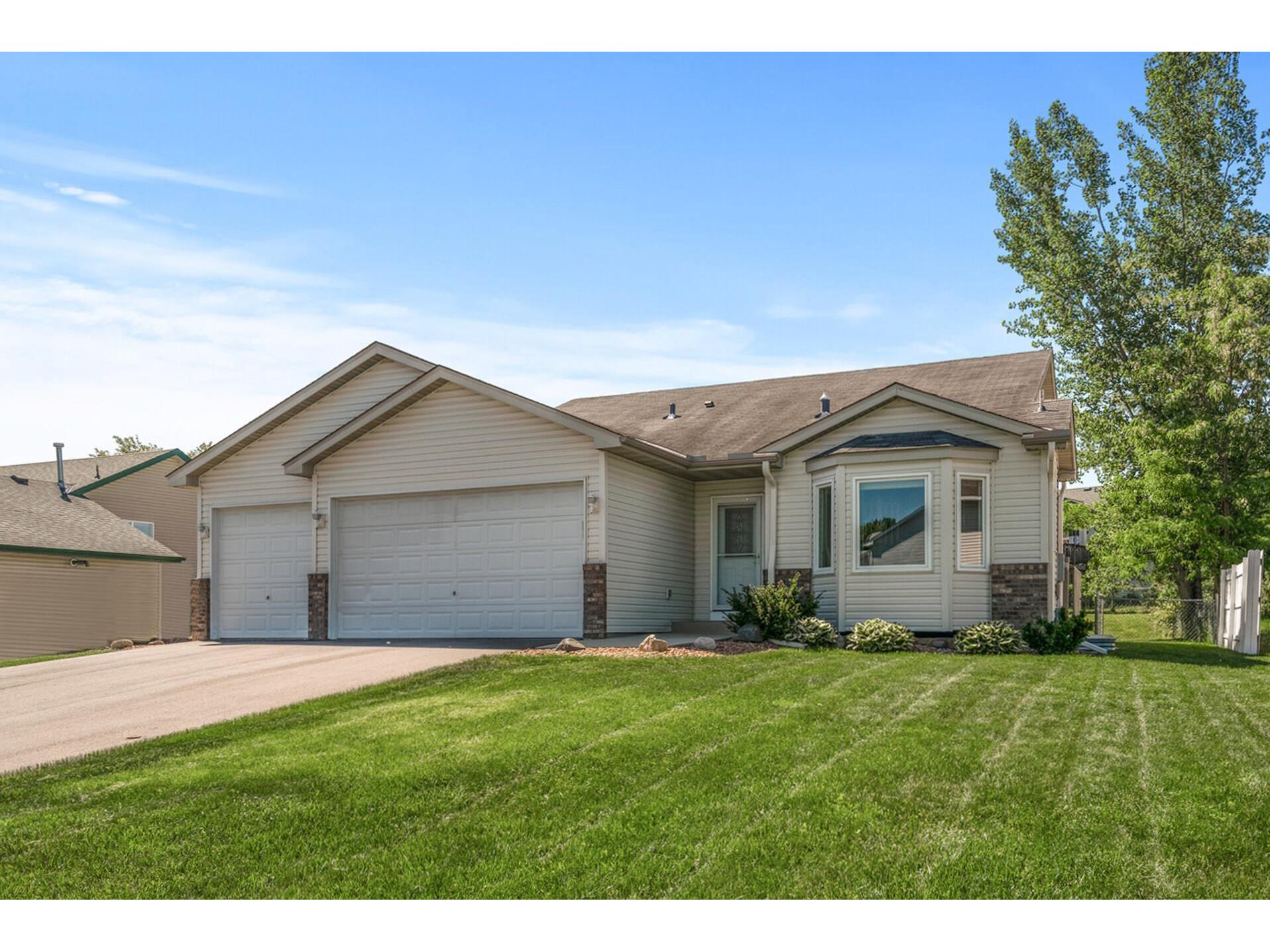 608 Weaver Boulevard, Anoka, MN 55303 MLS 5694510 Edina Realty