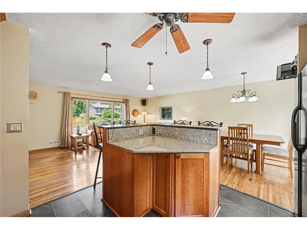 6080 134th Street W Apple Valley MN 55124 7102486 image11