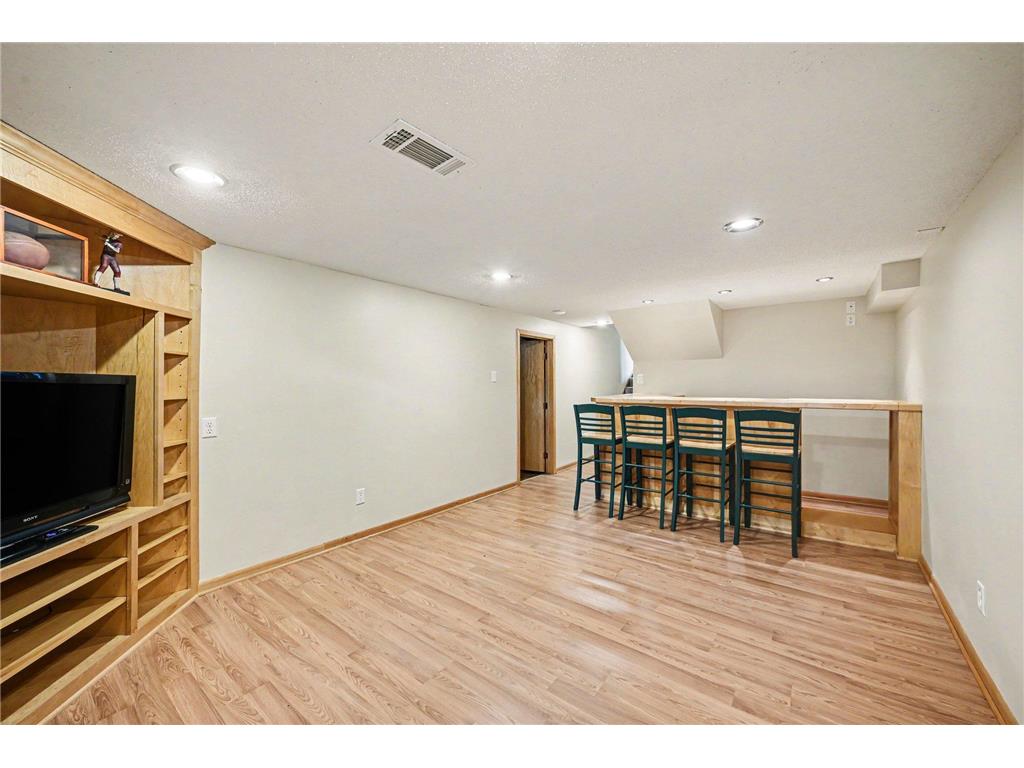 6080 134th Street W Apple Valley MN 55124 7102486 image25