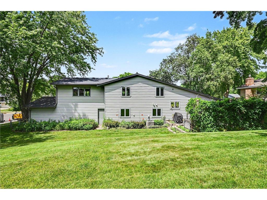 6080 134th Street W Apple Valley MN 55124 7102486 image3