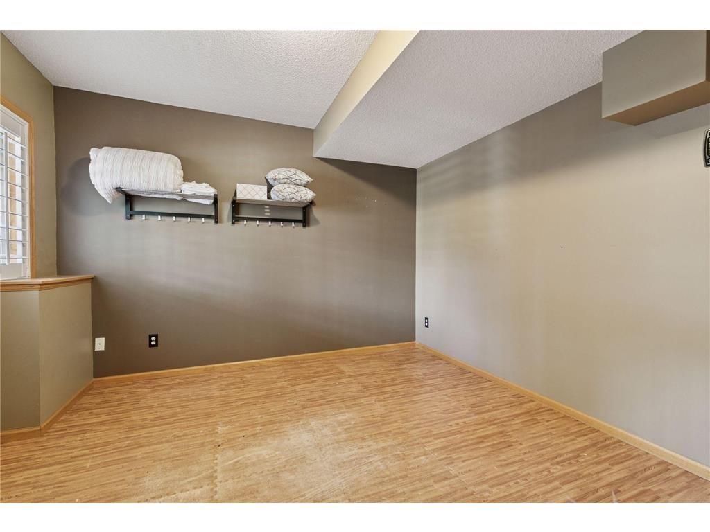 6081 N Ridge Drive Savage MN 55378 7015335 image29
