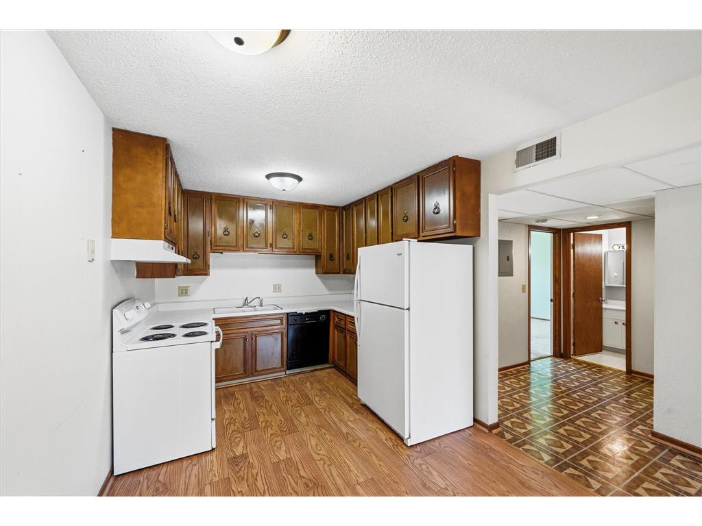 6081 Paris Avenue N #B2 Stillwater MN 55082 7083207 image12