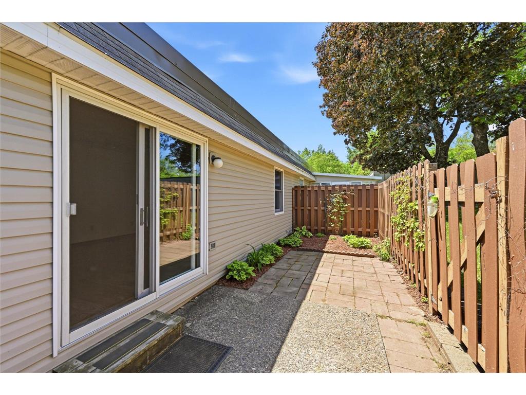 6081 Paris Avenue N #B2 Stillwater MN 55082 7083207 image3