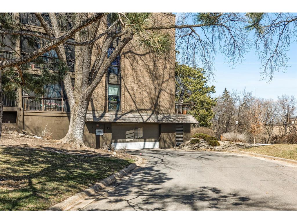 6085 Lincoln Drive #122 Edina MN 55436 7084829 image24