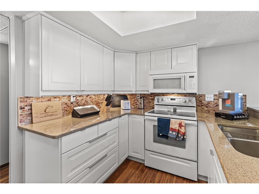 6085 Lincoln Drive #122 Edina MN 55436 7084829 image3
