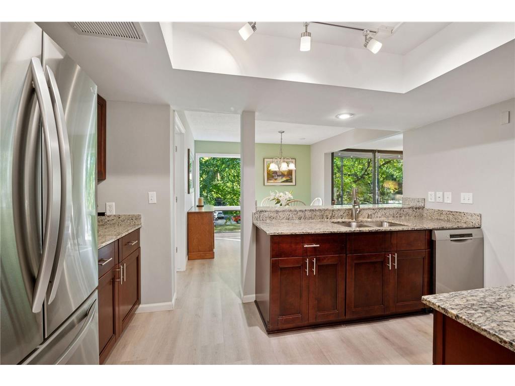 6085 Lincoln Drive #214 Edina MN 55436 7081541 image11