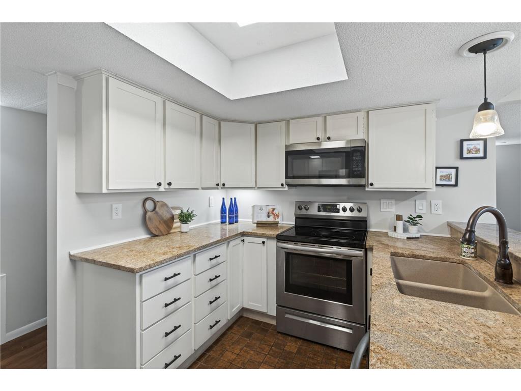 6085 Lincoln Drive #225 Edina MN 55436 7060295 image8