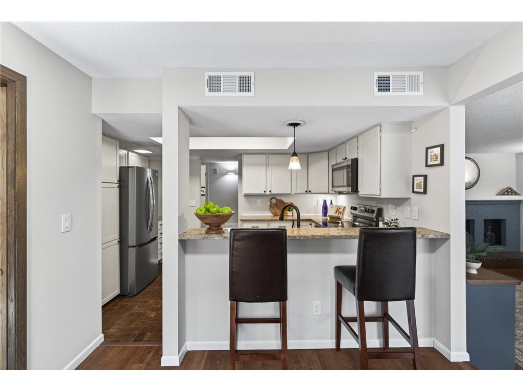 6085 Lincoln Drive #225 Edina MN 55436 7060295 image9