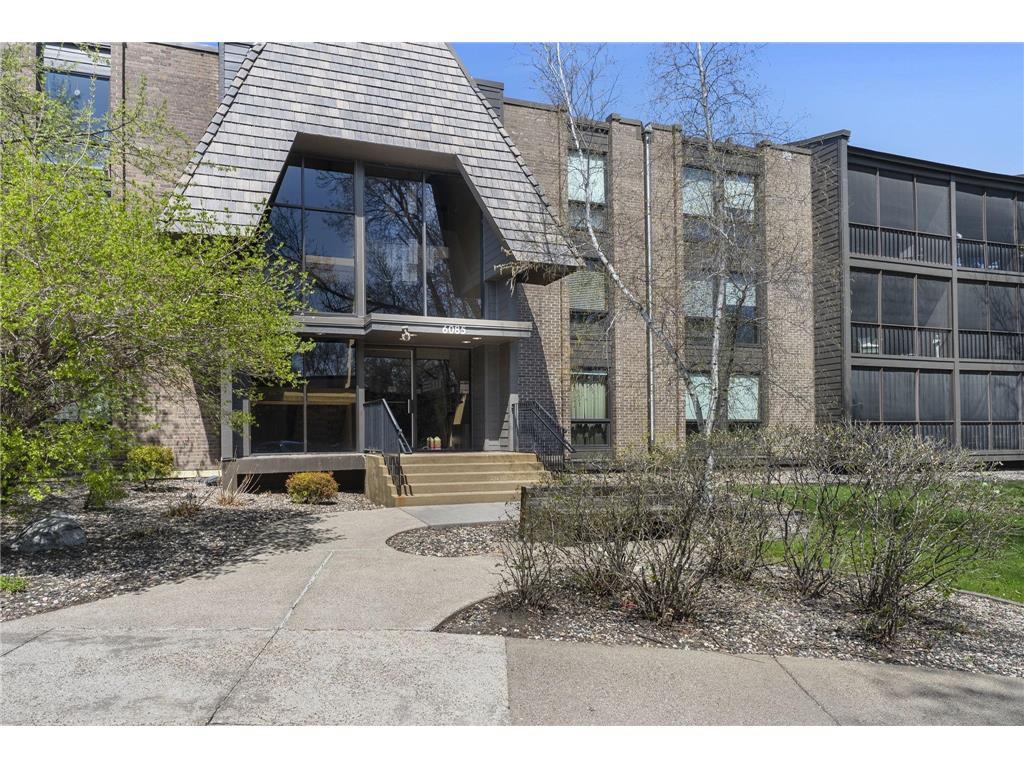 6085 Lincoln Drive #317 Edina MN 55436 7058463 image1