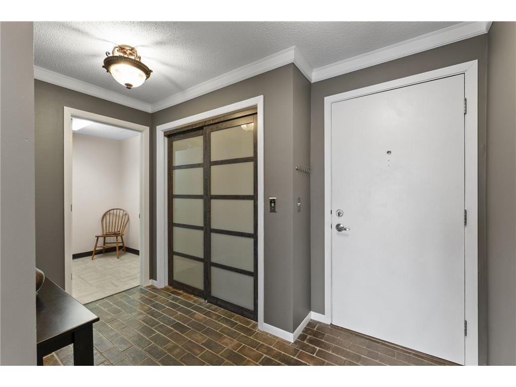 6085 Lincoln Drive #317 Edina MN 55436 7058463 image4