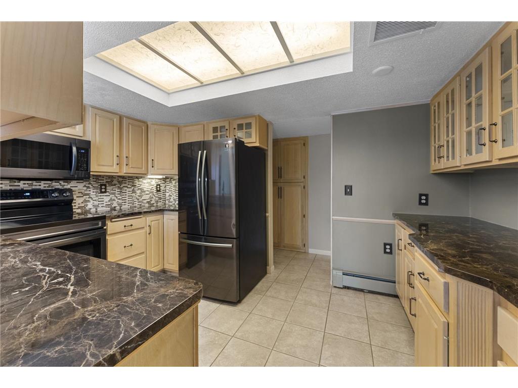 6085 Lincoln Drive #317 Edina MN 55436 7058463 image9
