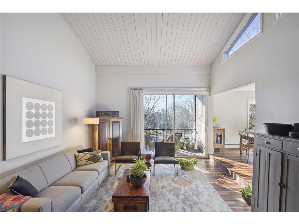 6085 Lincoln Drive #321 Edina MN 55436 6360436 image1