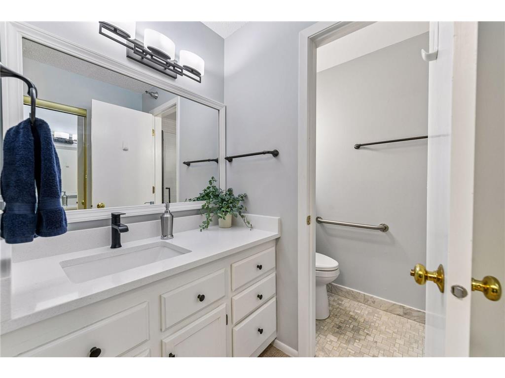 6085 Rowland Road #207 Minnetonka MN 55343 7102756 image13