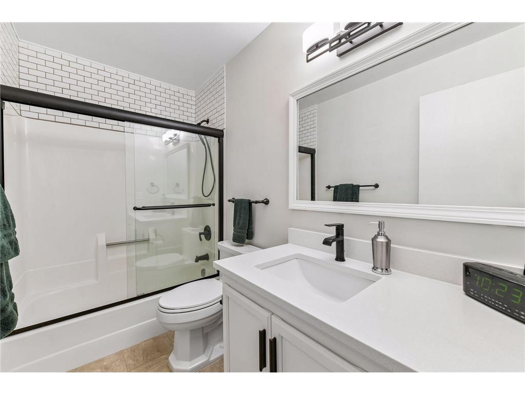 6085 Rowland Road #207 Minnetonka MN 55343 7102756 image16