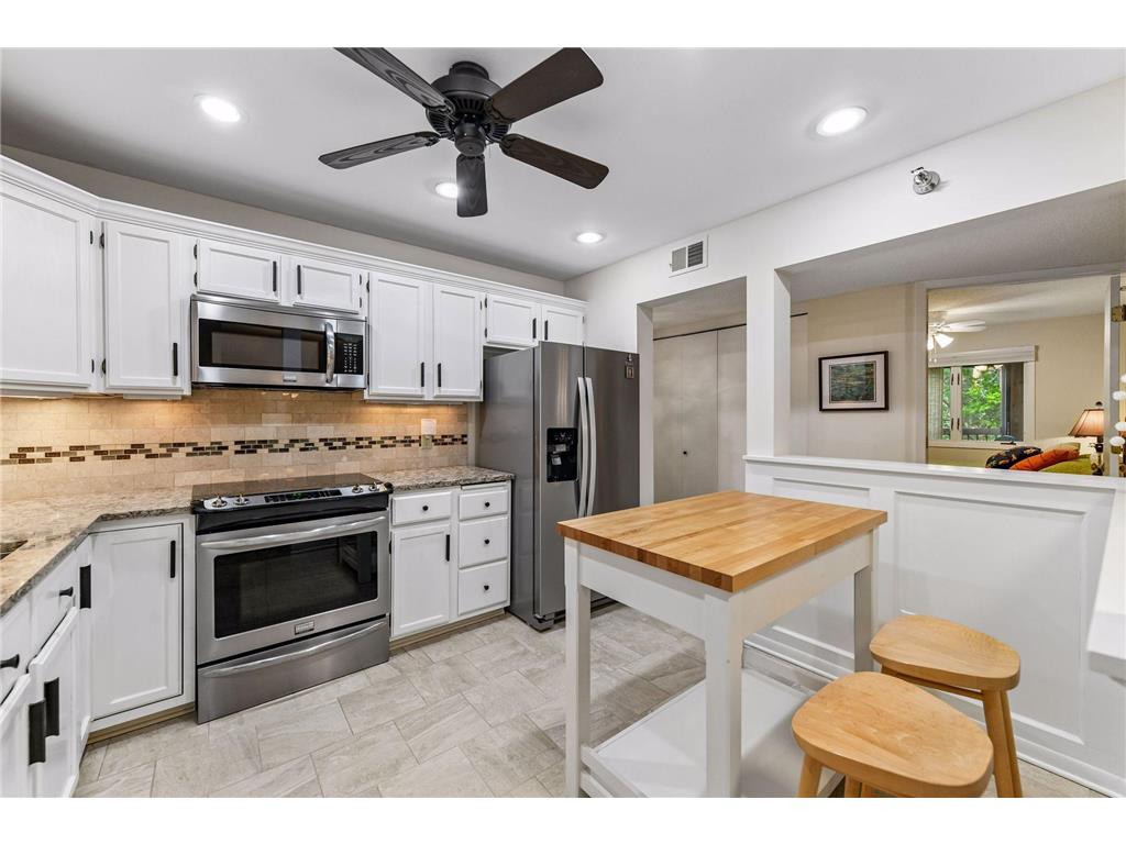 6085 Rowland Road #207 Minnetonka MN 55343 7102756 image5