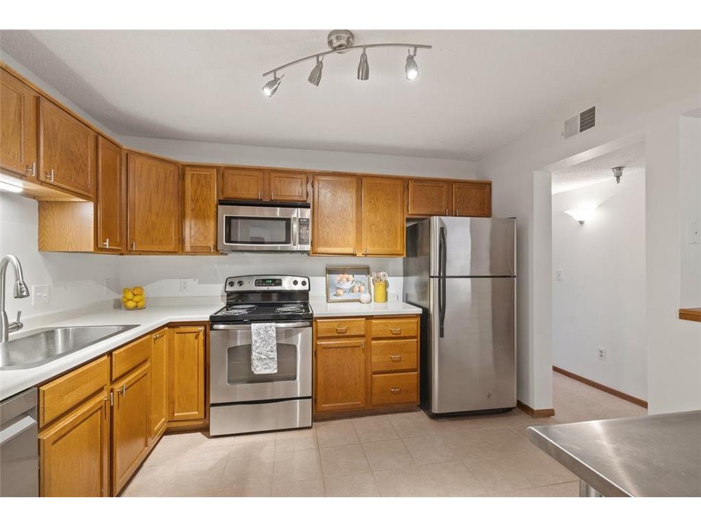 6085 Rowland Road #312 Minnetonka MN 55343 7042281 image7