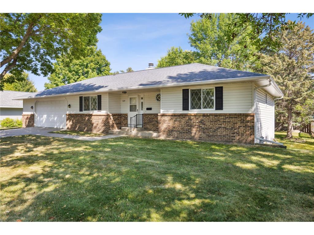 609 24th Street SE Willmar MN 56201 6403873 image1