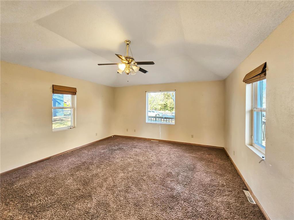 609 3rd Street NE Little Falls MN 56345 7056355 image11